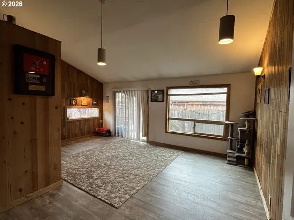 $555,000 | 1135 Lakewood Drive Southwest, Albany, OR 97321