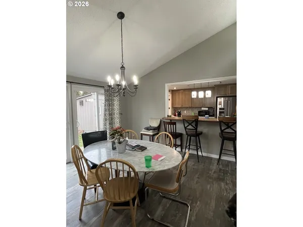 $555,000 | 1135 Lakewood Drive Southwest, Albany, OR 97321