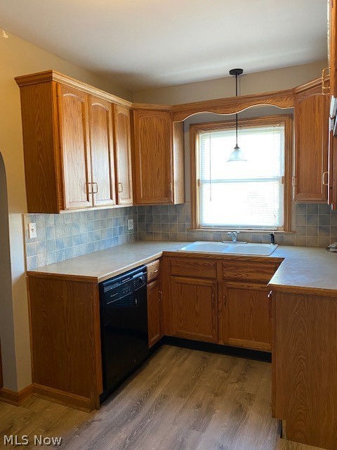 3225 Arbor Road Southwest Canton, OH 44710 - Photo 3 of 13 Gallery Image 3
