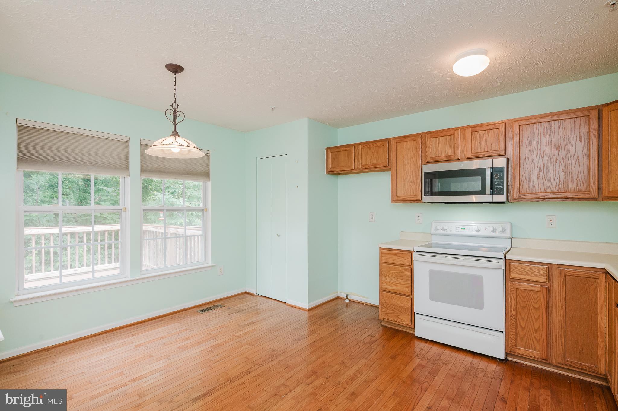 16 Whorl Court Baltimore, MD 21221 - Photo 4 of 30