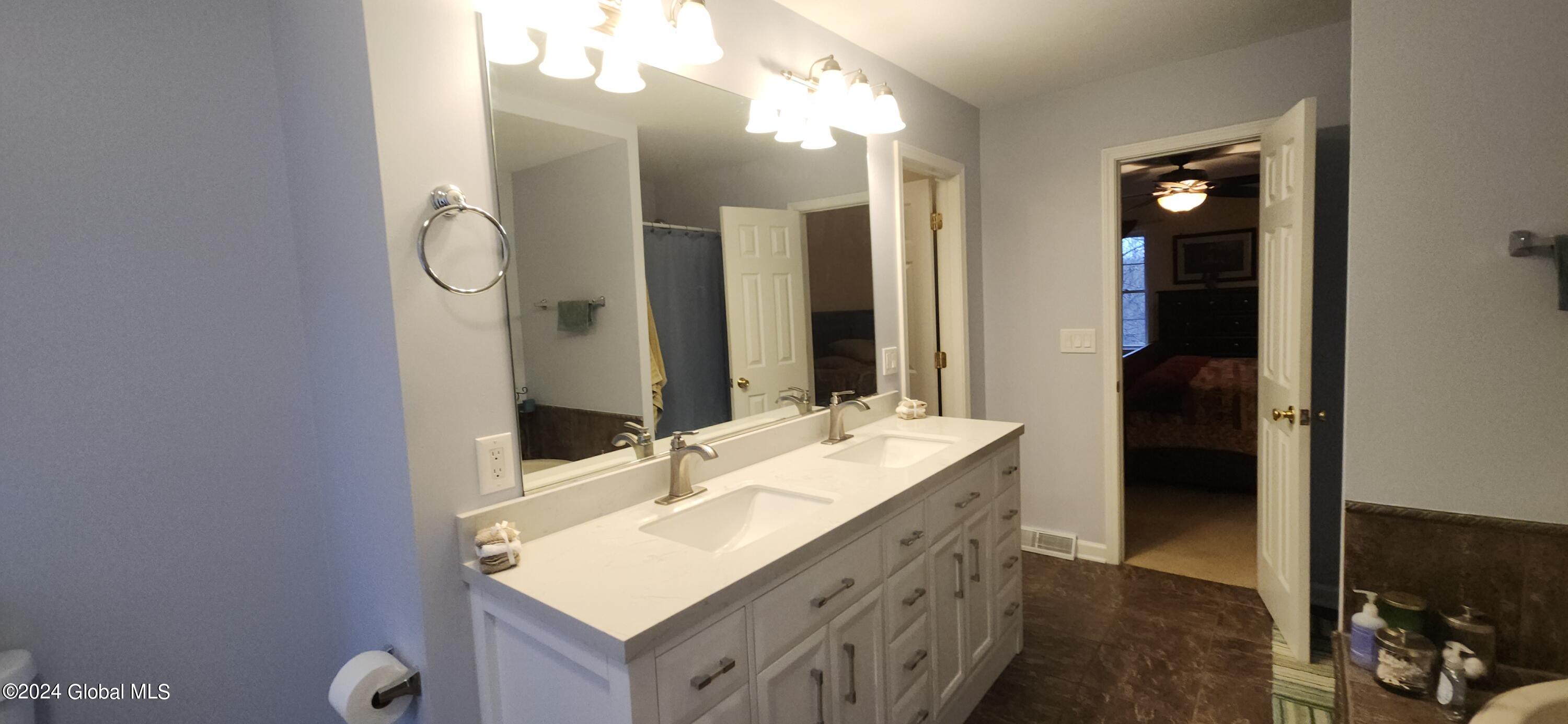 16 Woodview Road Pittstown, NY 12182 - Photo 13 of 51 20240410_173452