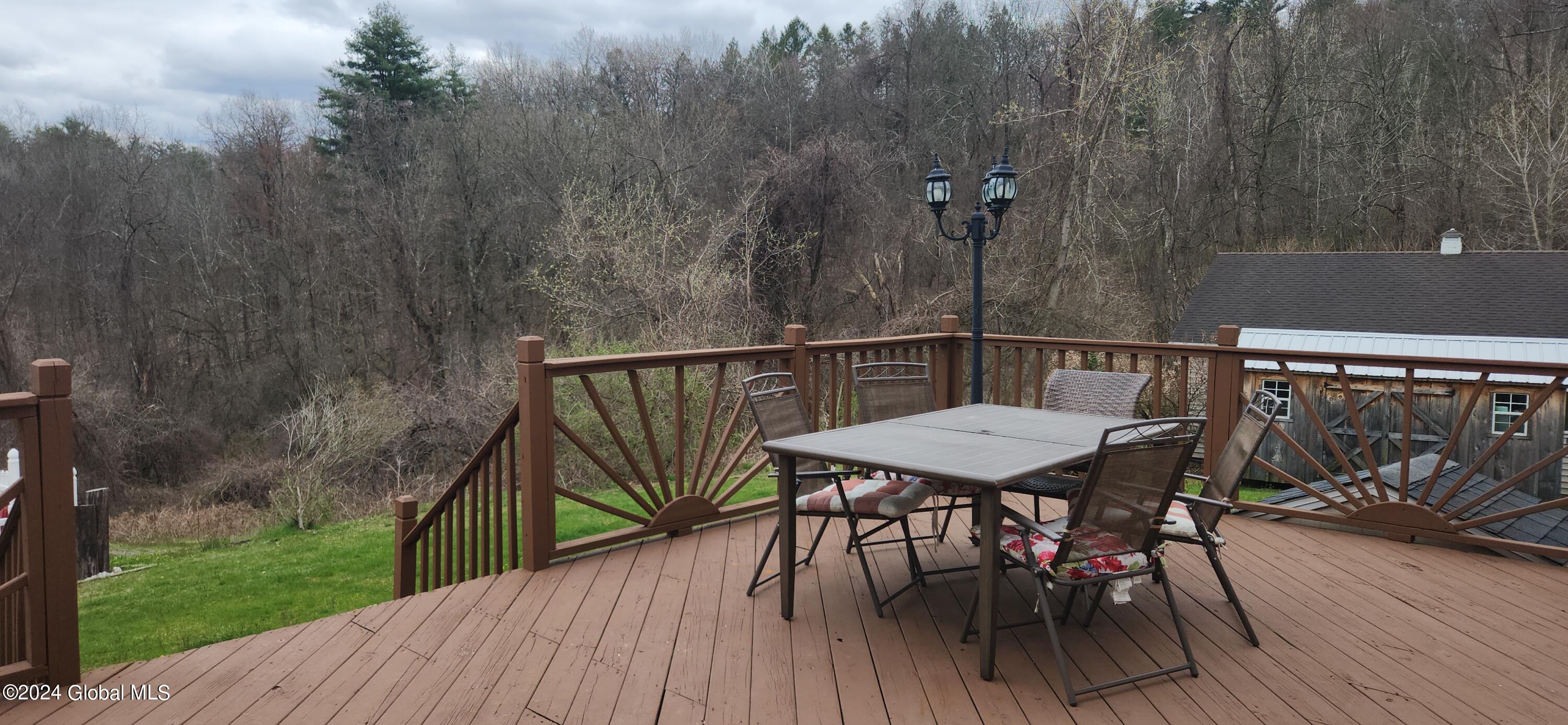 16 Woodview Road Pittstown, NY 12182 - Photo 28 of 51 1000027269