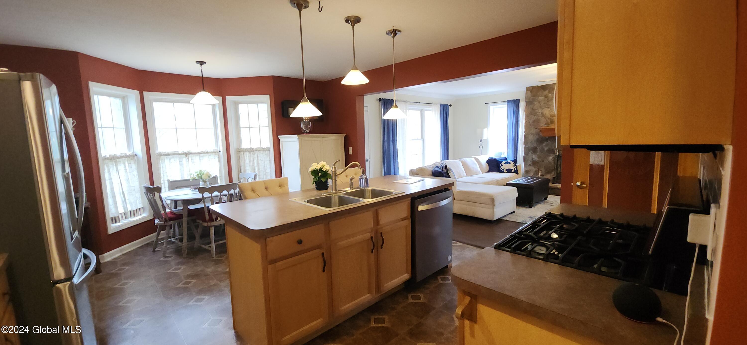 16 Woodview Road Pittstown, NY 12182 - Photo 33 of 51 1000027263