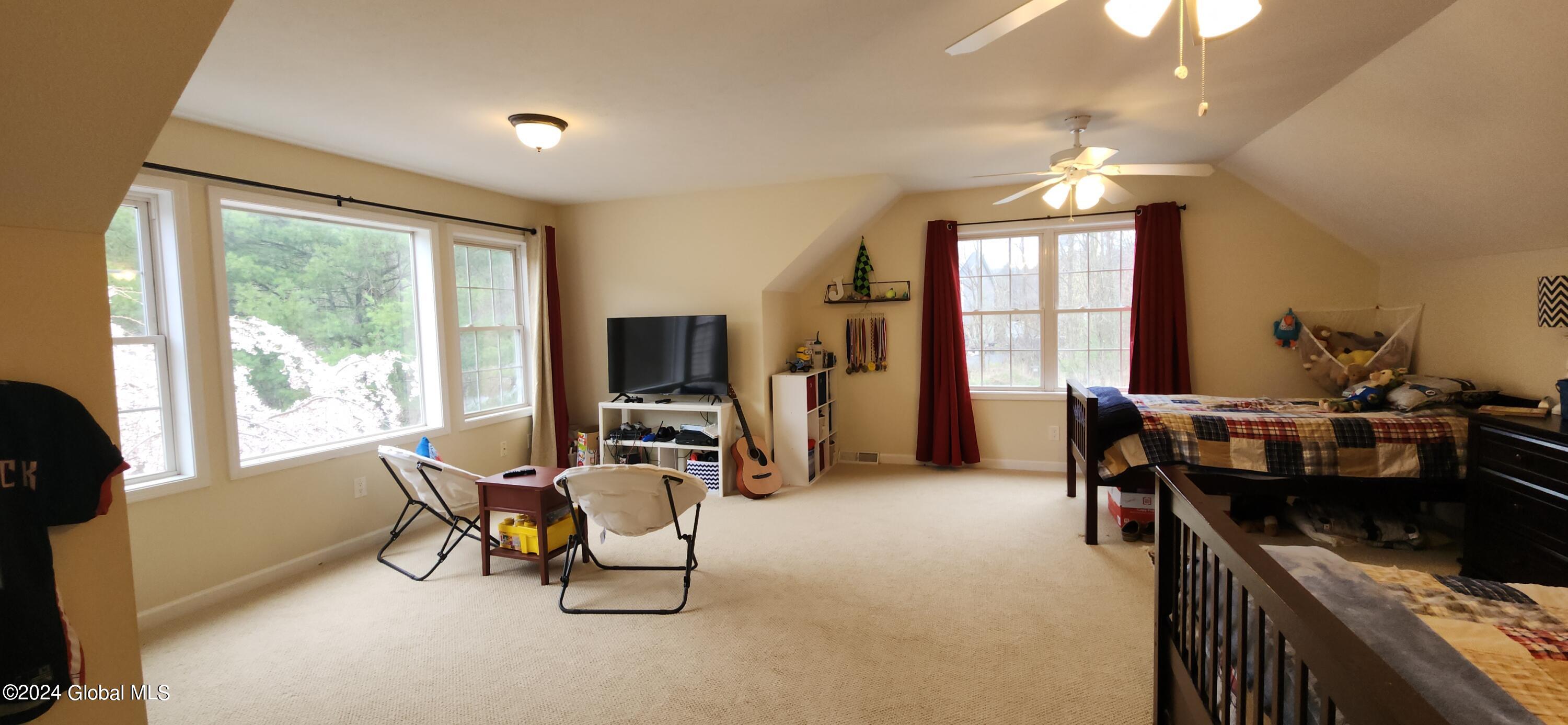 16 Woodview Road Pittstown, NY 12182 - Photo 45 of 51 1000027276