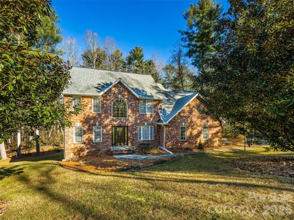 $645,000 | 105 Boyd Drive, Flat Rock, NC 28731