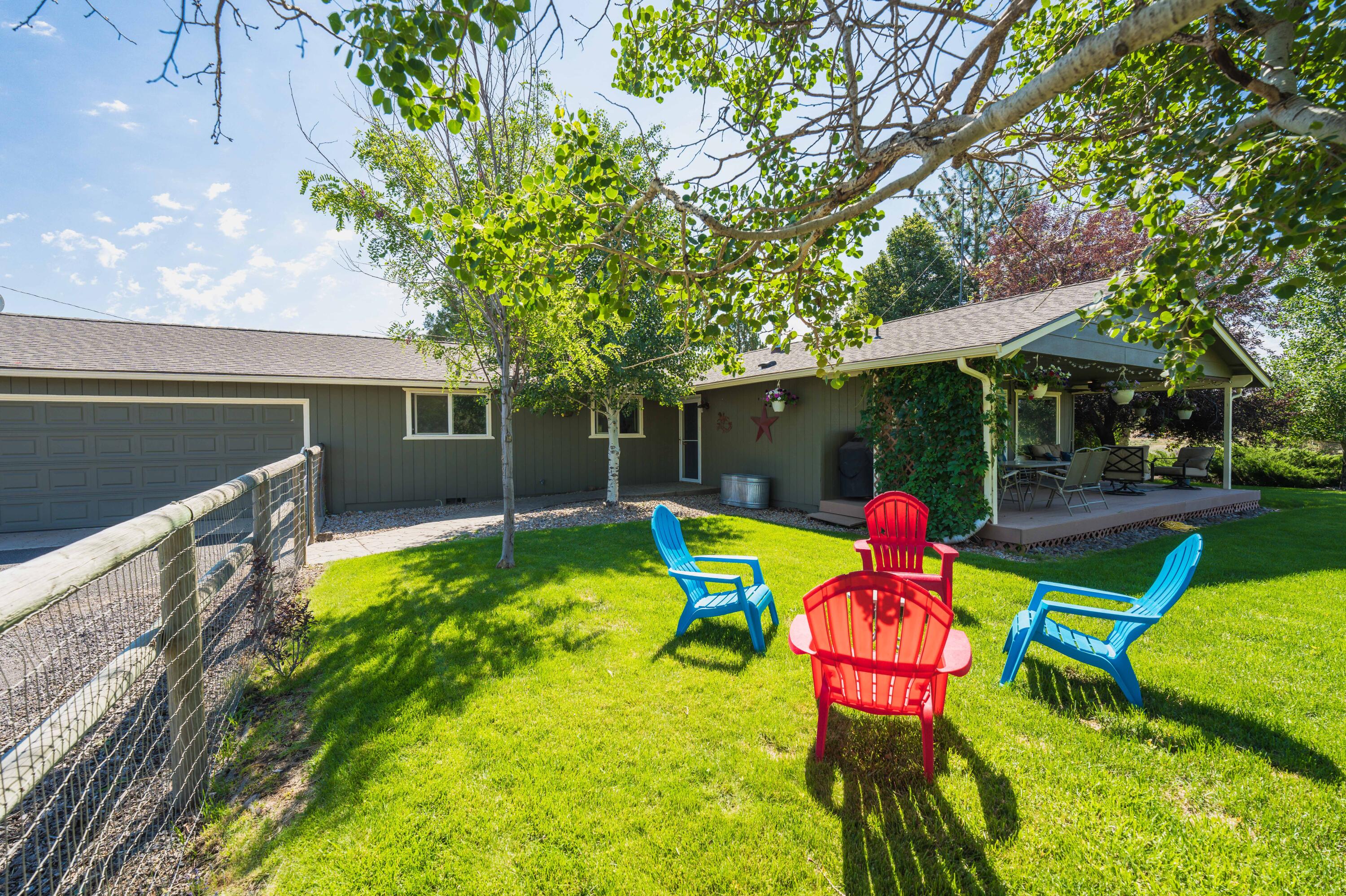 62575 Dixon Loop Bend, OR 97701 - Photo 6 of 56 Dixon Lp-38