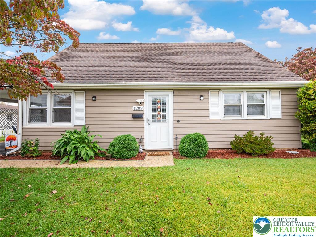 1209 Manchester Road Bethlehem, PA 18018 - Photo 1 of 36 Gallery Image 1