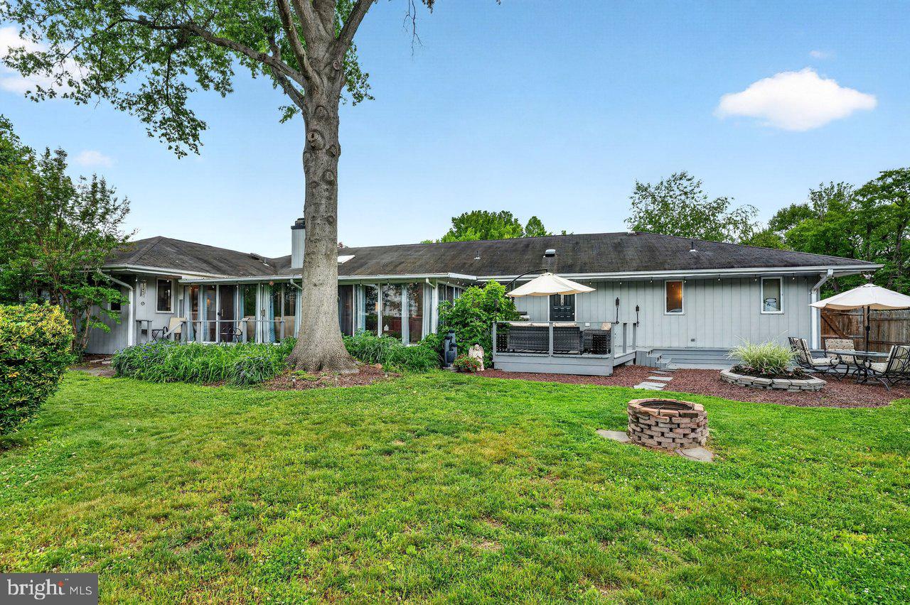 17 Azalea Way Hamilton, NJ 08690 - Photo 33 of 40
