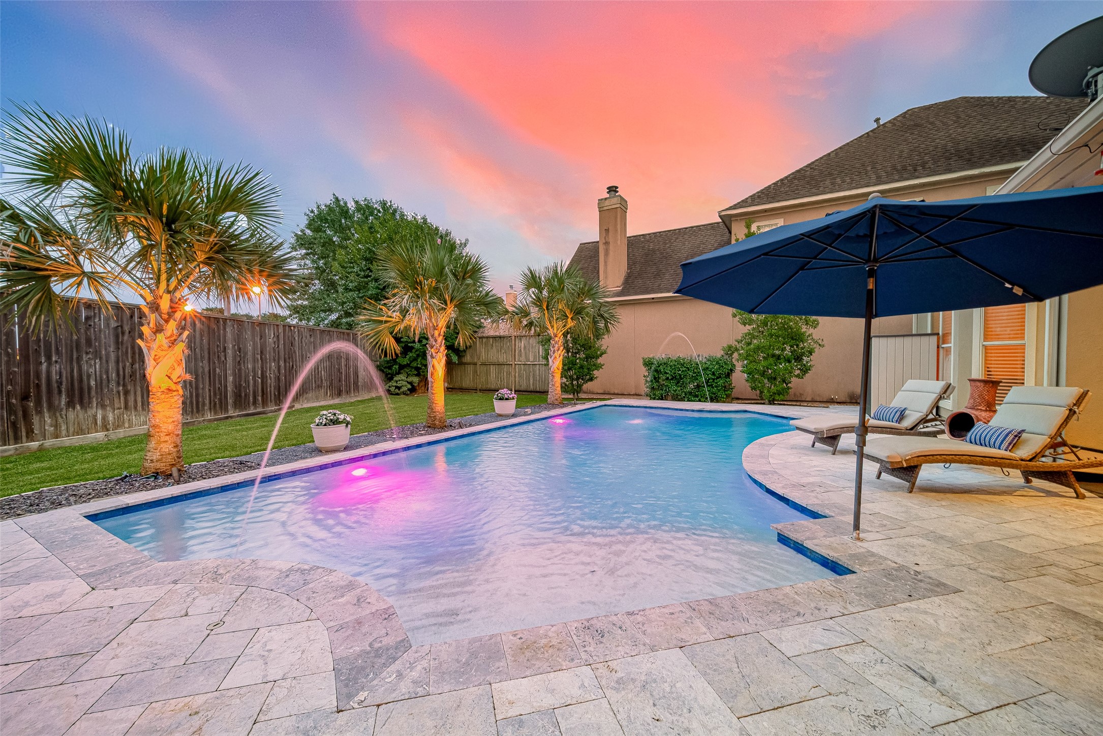22 Stonegate Park Court Spring, TX 77379 - Photo 11 of 49