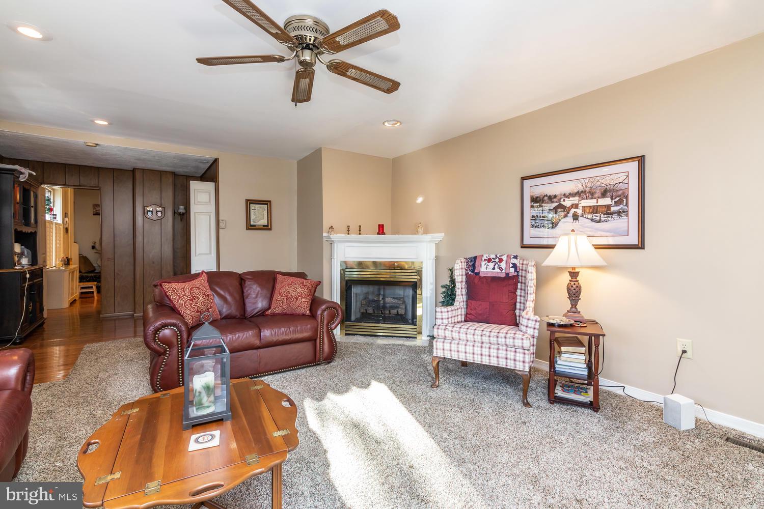 539 Walnut Lane Philadelphia, PA 19128 - Photo 20 of 31