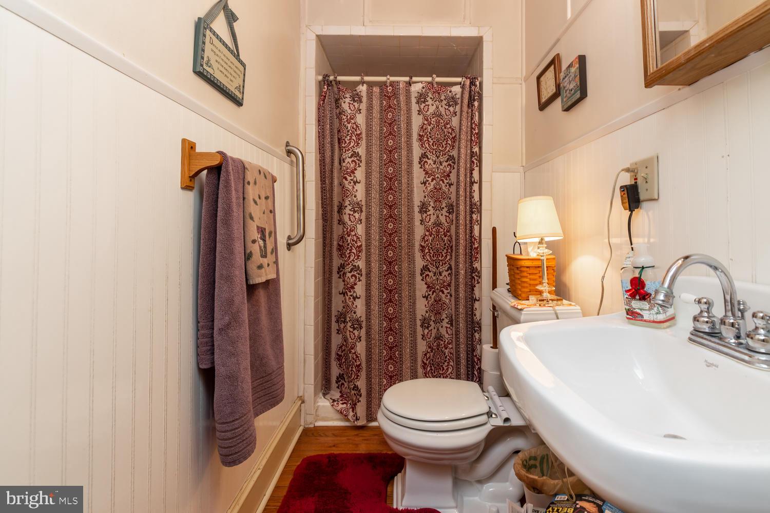 539 Walnut Lane Philadelphia, PA 19128 - Photo 23 of 31