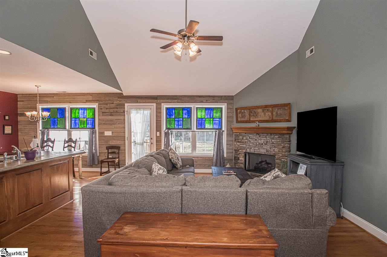 114 Windy Hill Road Gaffney, SC 29341 - Photo 13 of 36