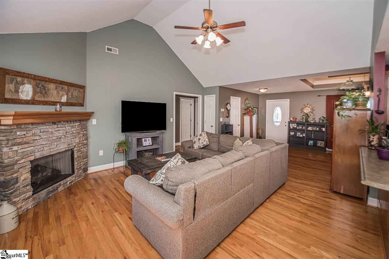 114 Windy Hill Road Gaffney, SC 29341 - Photo 15 of 36