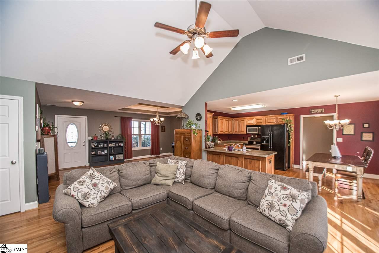 114 Windy Hill Road Gaffney, SC 29341 - Photo 16 of 36