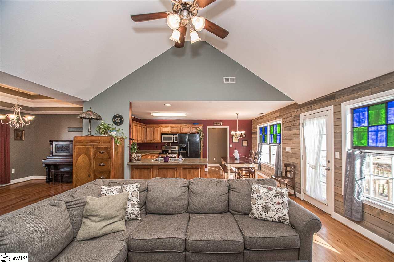 114 Windy Hill Road Gaffney, SC 29341 - Photo 17 of 36