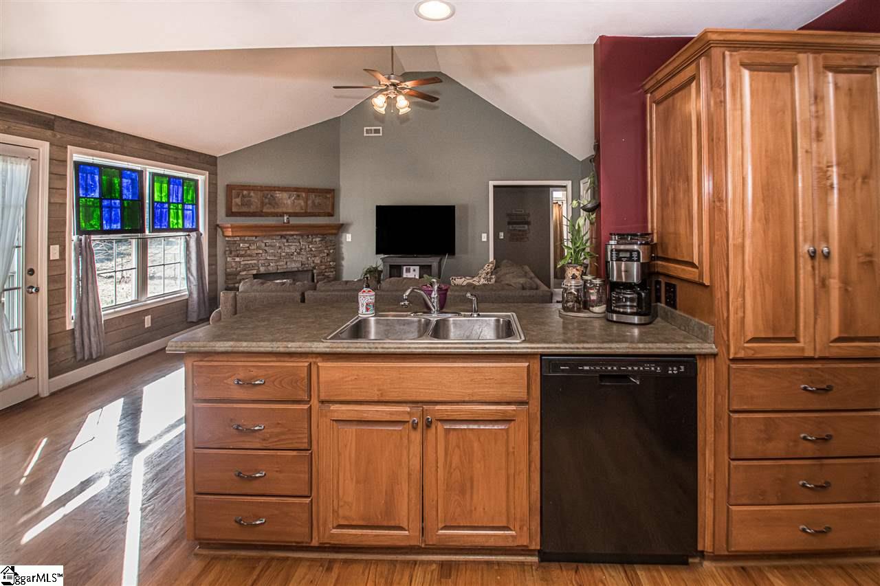 114 Windy Hill Road Gaffney, SC 29341 - Photo 21 of 36