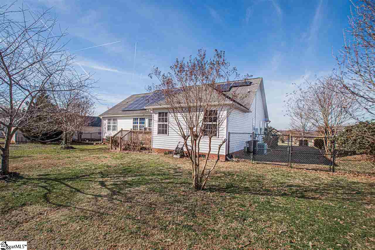114 Windy Hill Road Gaffney, SC 29341 - Photo 4 of 36