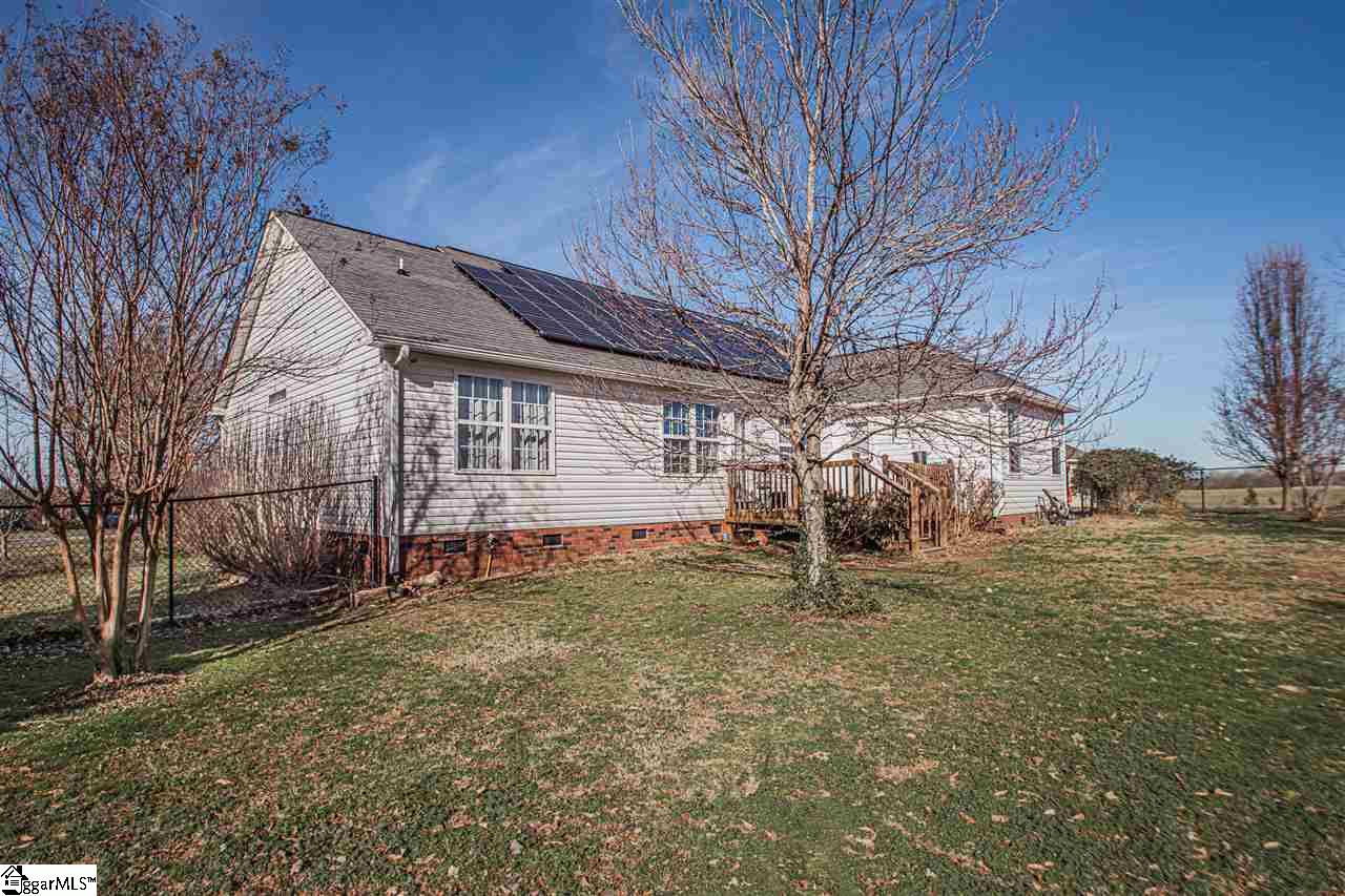 114 Windy Hill Road Gaffney, SC 29341 - Photo 5 of 36