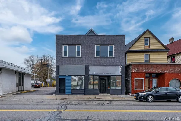 $299,900 | 796 Tonawanda Street, Buffalo, NY 14207