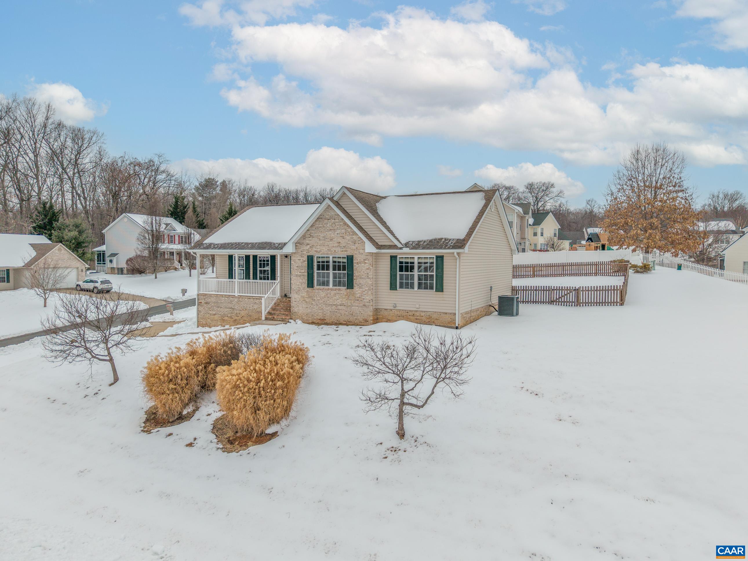 142 Long Bow Road Waynesboro, VA 22980 - Photo 3 of 42