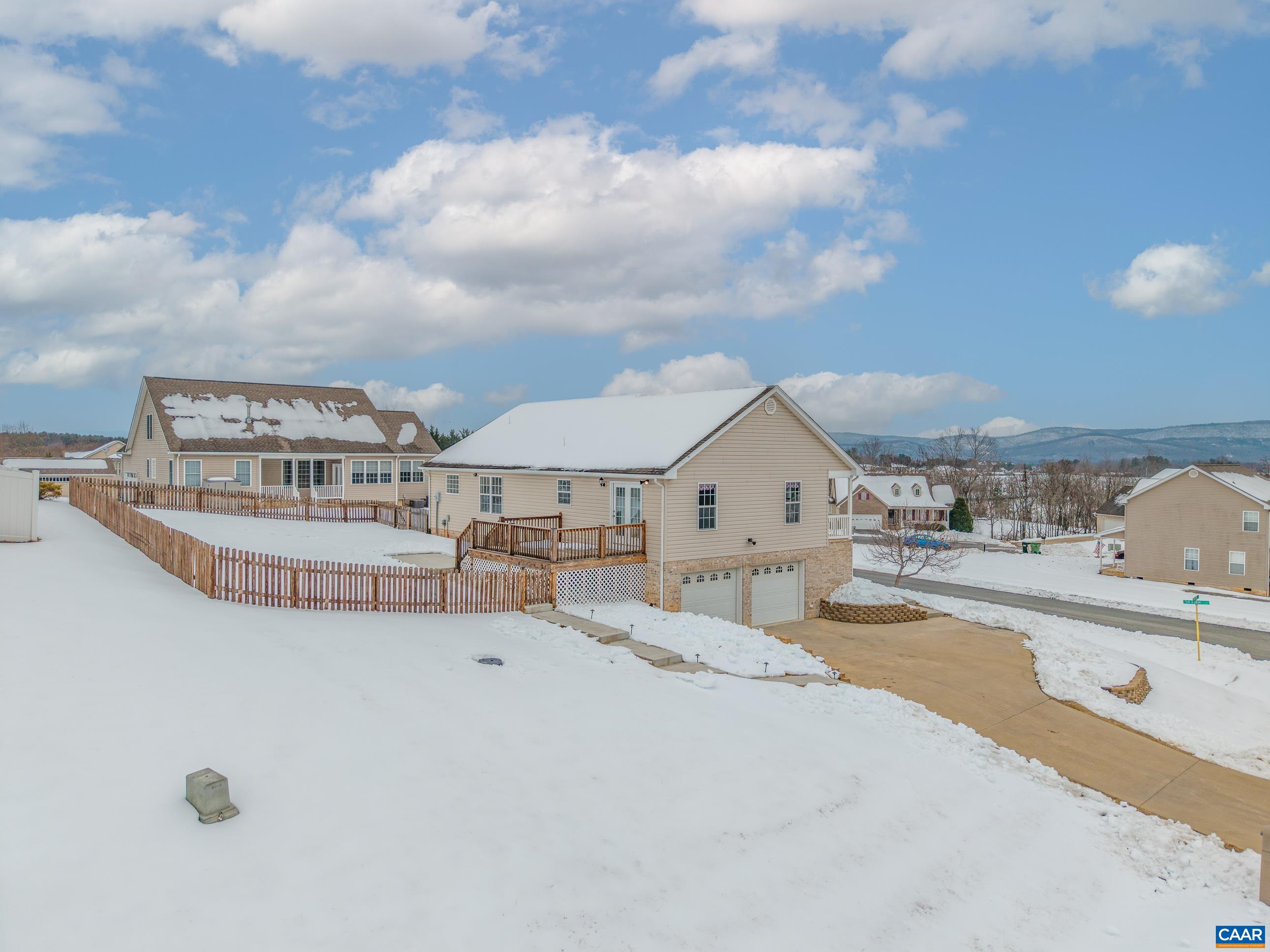 142 Long Bow Road Waynesboro, VA 22980 - Photo 5 of 42