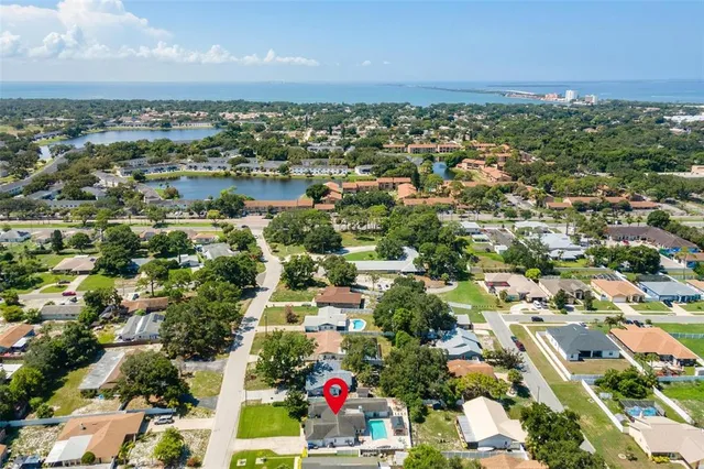 $3,000 | 5127 Caesar Way South, St. Petersburg, FL 33712