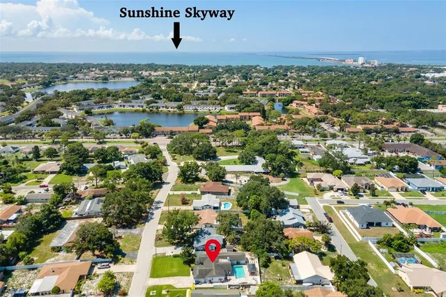 $3,000 | 5127 Caesar Way South, St. Petersburg, FL 33712