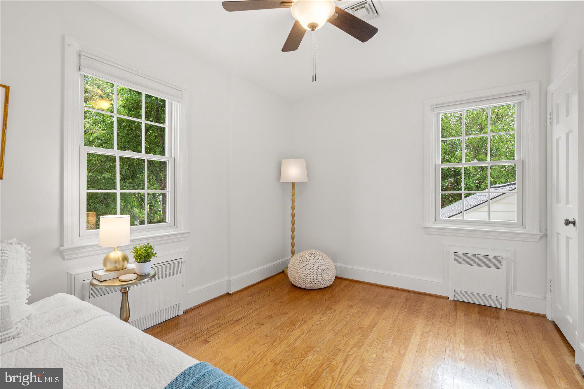 2434 Cameron Mills Road Alexandria, VA 22302 - Photo 38 of 51