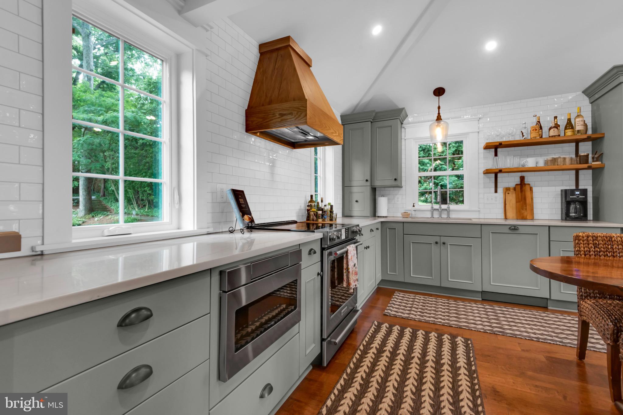 3913 Rhode Harbor Road Edgewater, MD 21037 - Photo 8 of 65