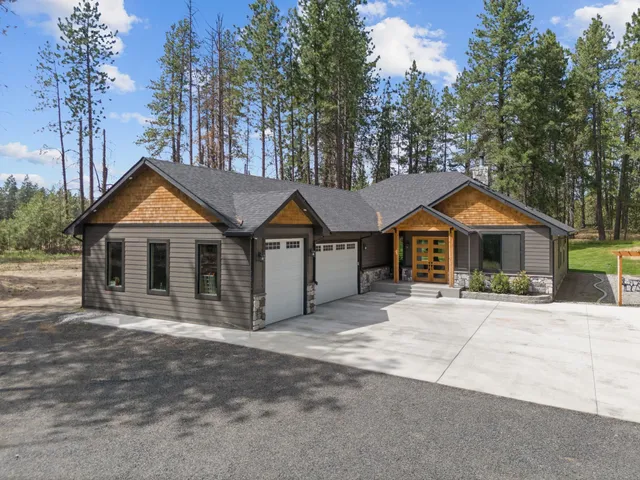 $1,124,900 | 7617 South Cedar Road, Spokane, WA 99224