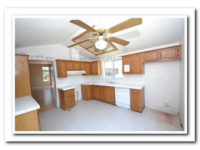 15935 Spring Oaks Road, Unit 135 El Cajon, CA 92021 - Photo 12 of 25 Gallery Image 12