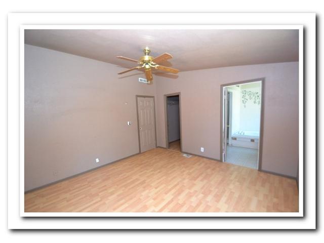 15935 Spring Oaks Road, Unit 135 El Cajon, CA 92021 - Photo 15 of 25 Gallery Image 15