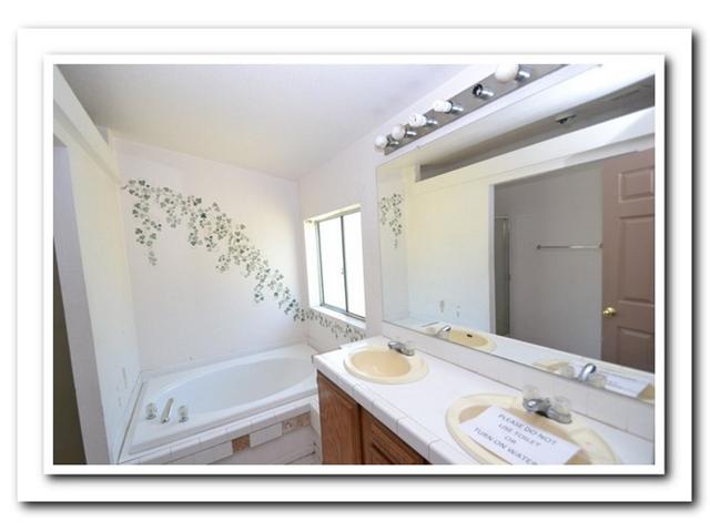 15935 Spring Oaks Road, Unit 135 El Cajon, CA 92021 - Photo 16 of 25 Gallery Image 16