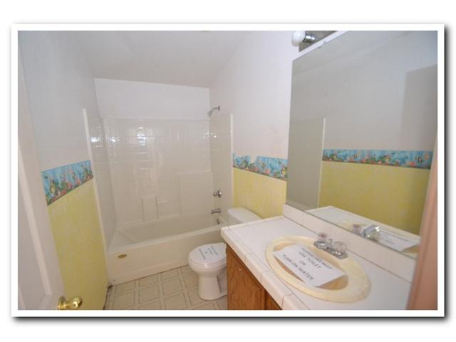 15935 Spring Oaks Road, Unit 135 El Cajon, CA 92021 - Photo 21 of 25 Gallery Image 21