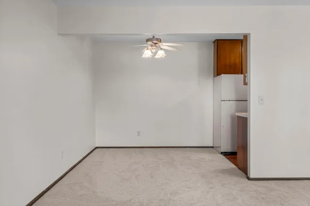 $140,000 | 4380 Brookside Court, Unit 209, Edina, MN 55436