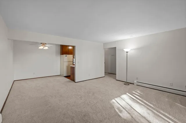 $140,000 | 4380 Brookside Court, Unit 209, Edina, MN 55436