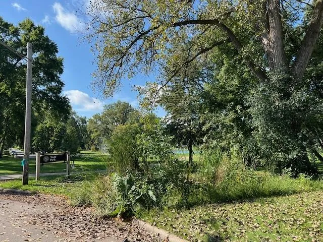 $140,000 | 4380 Brookside Court, Unit 209, Edina, MN 55436