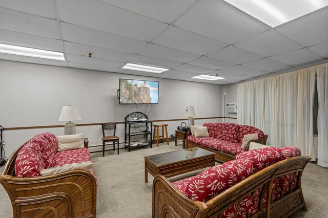 $140,000 | 4380 Brookside Court, Unit 209, Edina, MN 55436