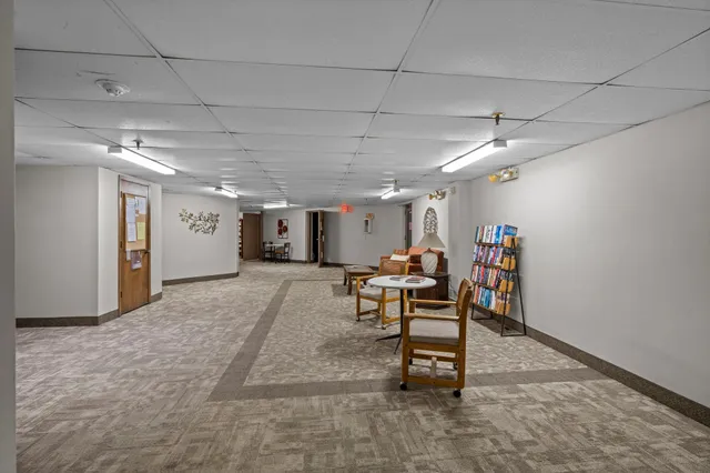 $140,000 | 4380 Brookside Court, Unit 209, Edina, MN 55436