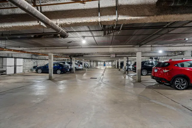 $140,000 | 4380 Brookside Court, Unit 209, Edina, MN 55436