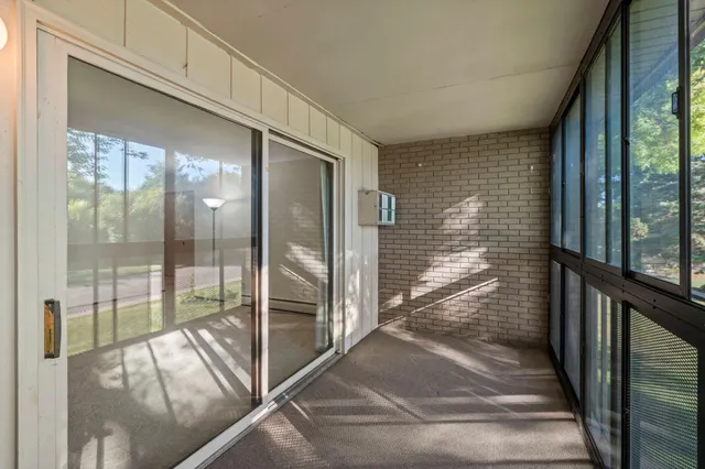 $140,000 | 4380 Brookside Court, Unit 209, Edina, MN 55436