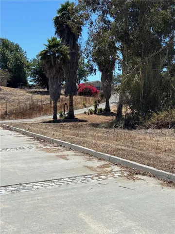 $1,100,000 | 1937 Sunset Drive, Vista, CA 92081