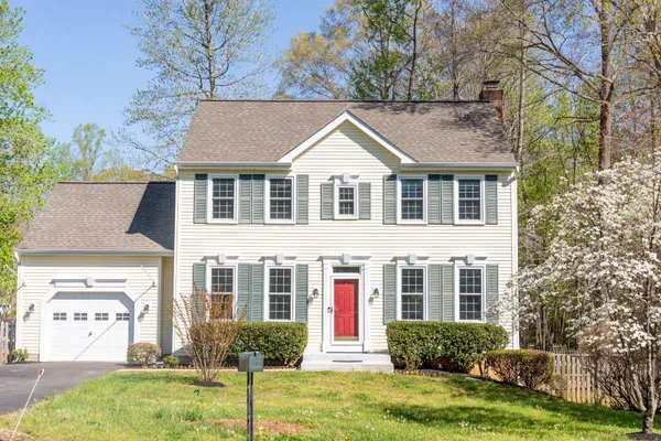 $525,000 | 2 Greenland Court, Fredericksburg, VA 22405