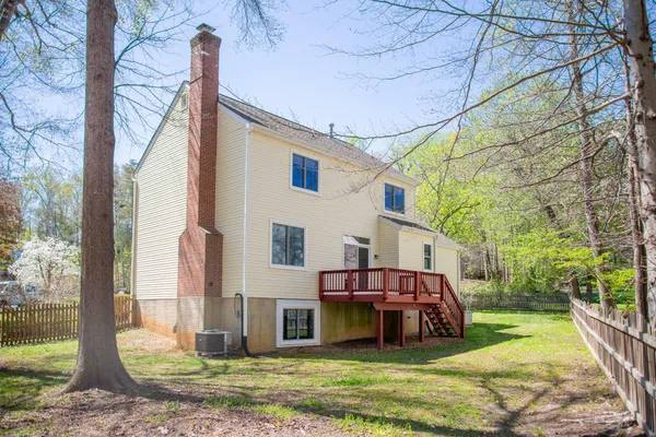 $525,000 | 2 Greenland Court, Fredericksburg, VA 22405