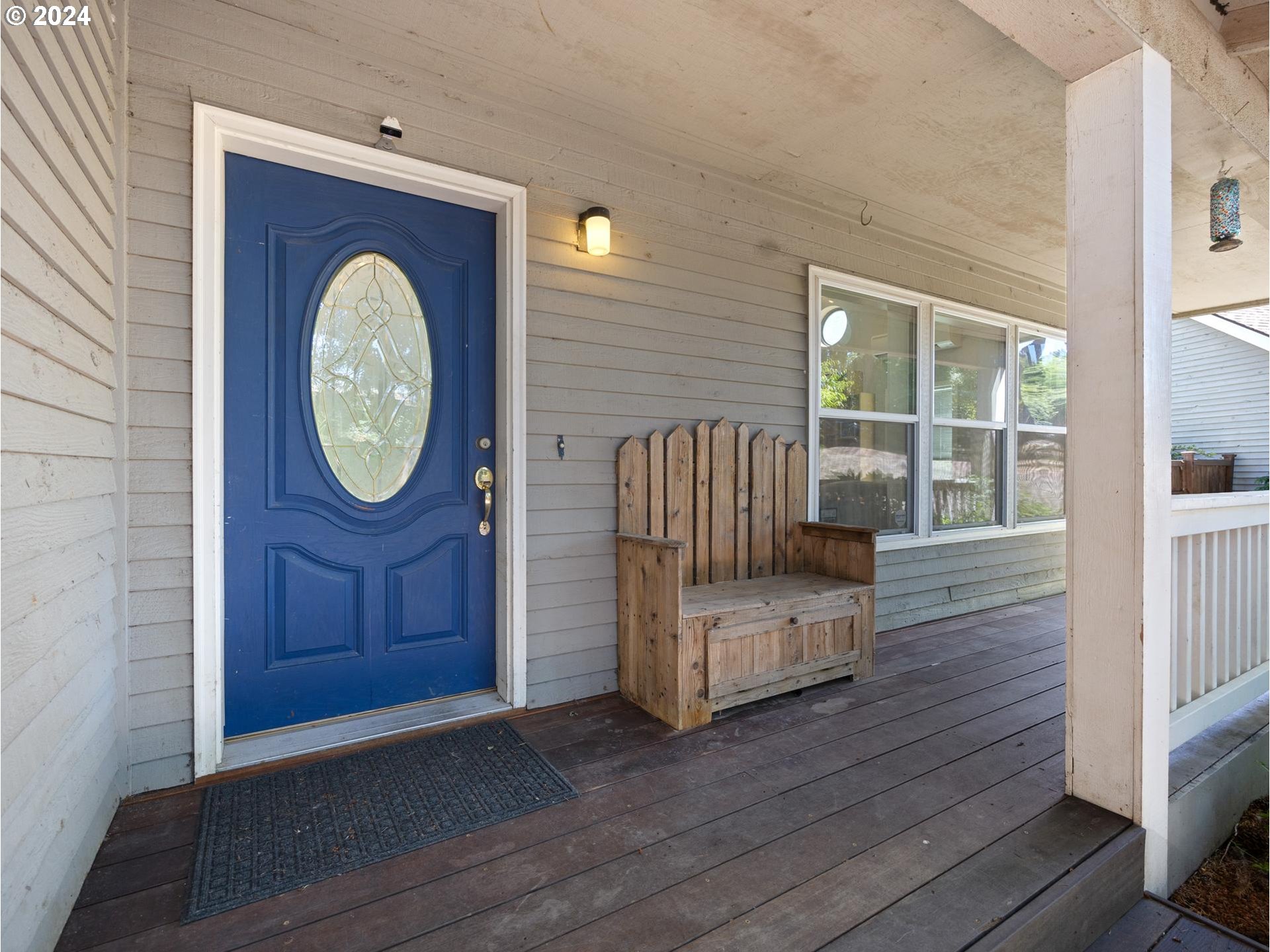 32980 Southwest Firdale Road Cornelius, OR 97113 - Photo 2 of 48 an entryway with wooden floor