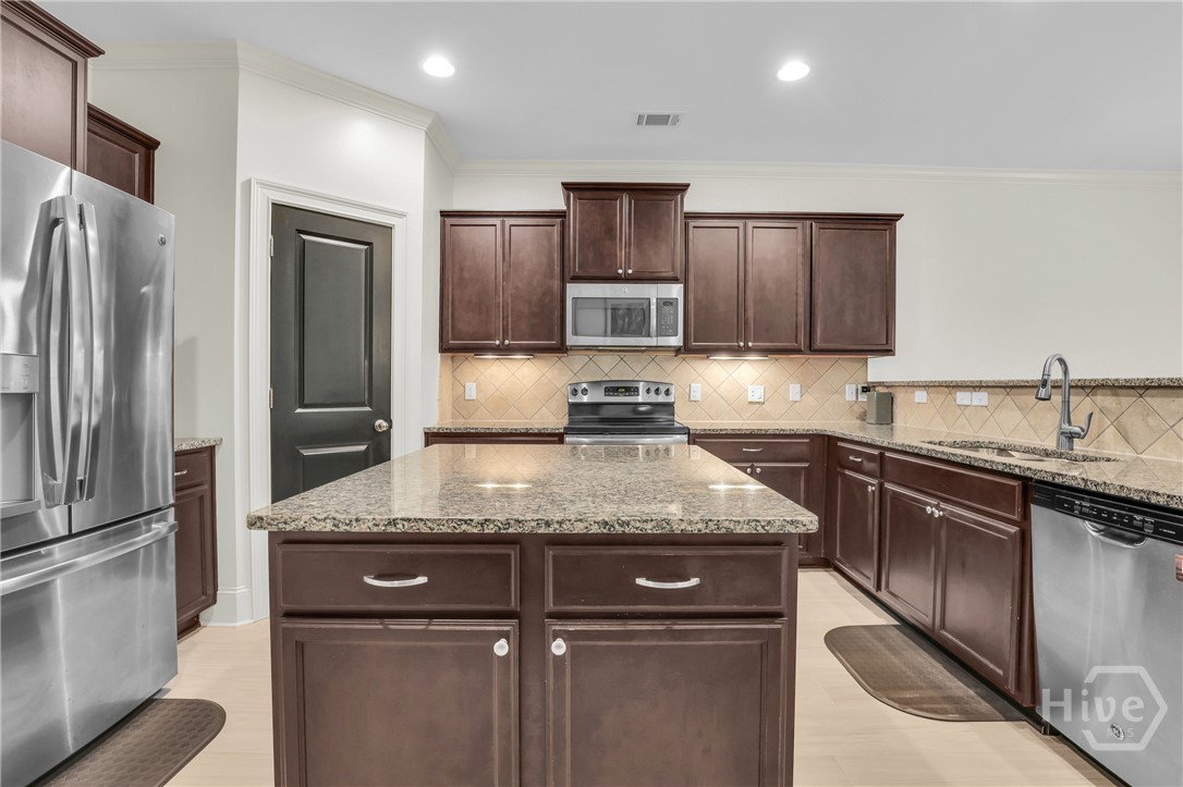 104 Danbury Court Pooler, GA 31322 - Photo 17 of 61