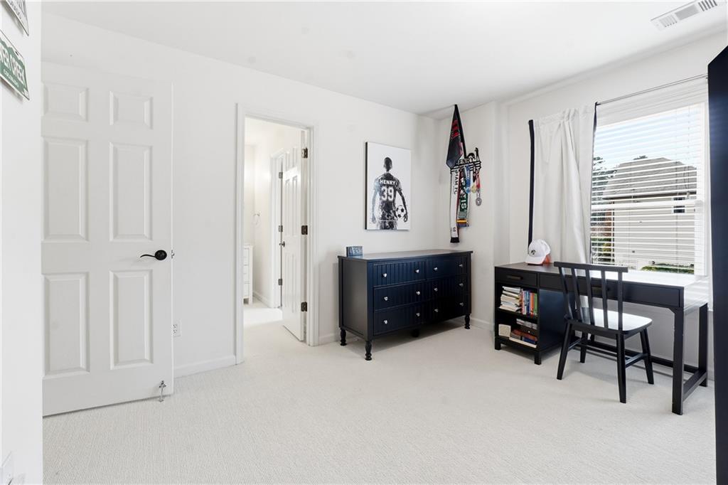 4474 Woodford Pass Northeast Roswell, GA 30075 - Photo 26 of 32