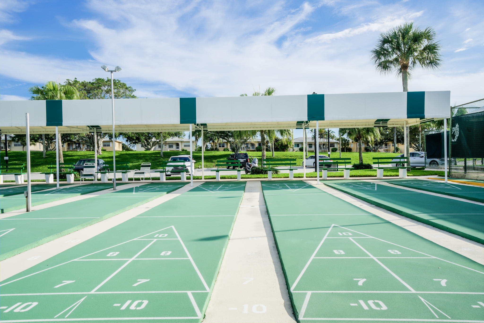 13831 Vía Flora, Unit A Delray Beach, FL 33484 - Photo 42 of 47 a view of a basket ball ground