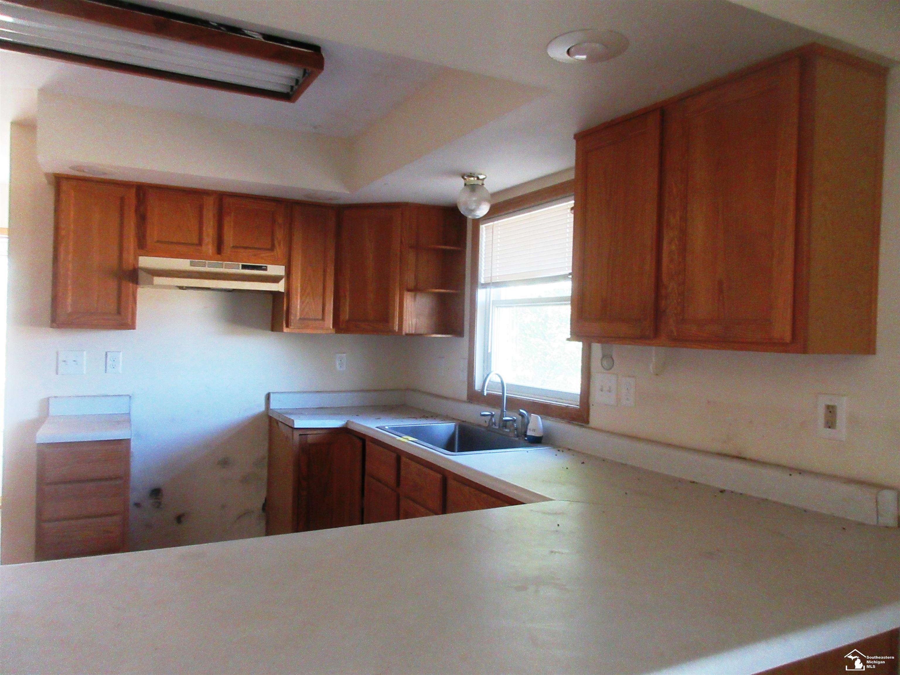 13828 Allen Road Clinton, MI 49236 - Photo 9 of 11 50191644-1c938de0-2867-4554-a42e-b5772f15d8ca.JPG