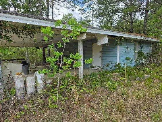 $99,900 | 8878 Southeast 180th Avenue Road, Ocklawaha, FL 32179